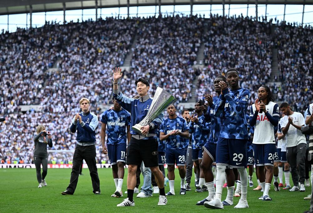 赖斯接受俱乐部官方采访，谈到自己的能力、意志力、状态以及定位球